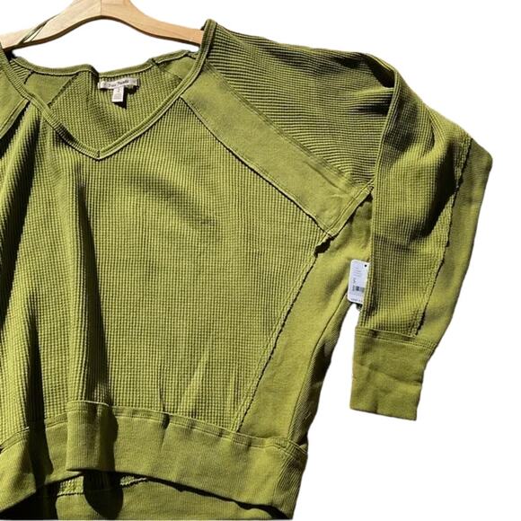 Free People Santa Clara Thermal Top Fern Gully Ribbed Dolman Small MSRP $140 - Picture 3 of 6